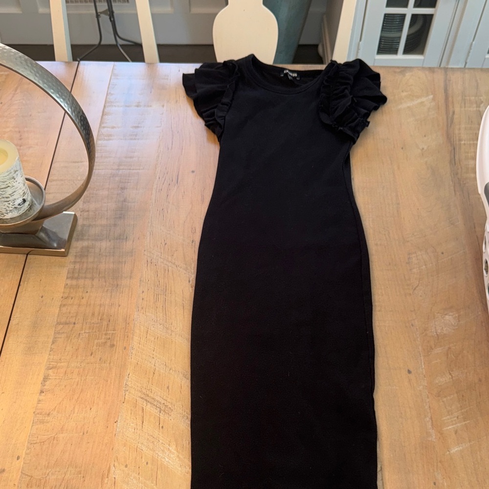 Black Ruffle Sleeve Women's midi Dress